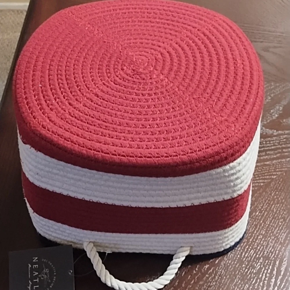 NEW COTTON ROPE BASKET.